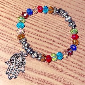 🦋 Rainbow Hamsa Hand Protection Charm Bracelet, Stretchy